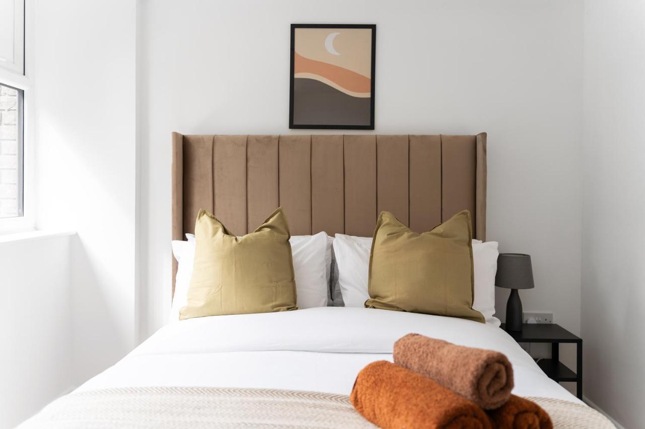 Livestay-Modern Apartments Building In Aylesbury Ейлсбъри Екстериор снимка