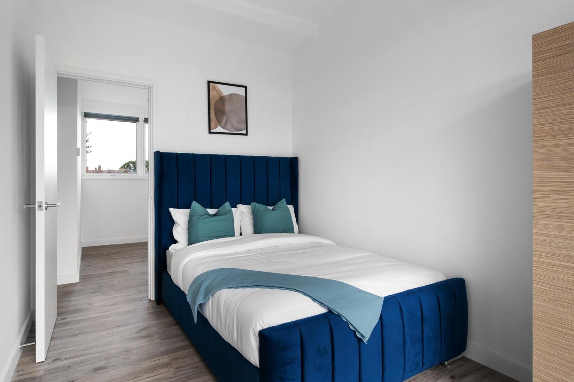 Livestay-Modern Apartments Building In Aylesbury Ейлсбъри Екстериор снимка